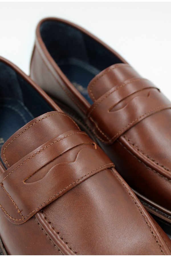 Ανδρικά δερμάτινα κονιάκ loafers