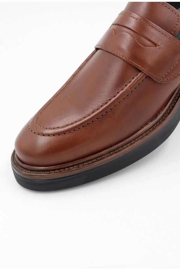Ανδρικά δερμάτινα κονιάκ loafers