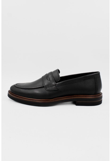 Ανδρικά δερμάτινα μαύρα loafers
