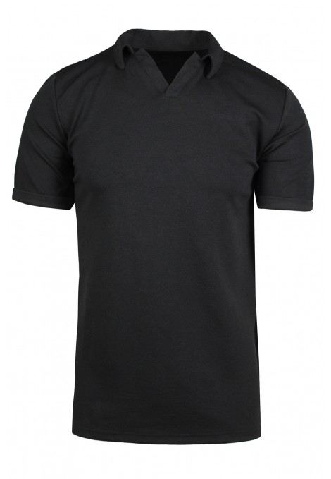 Black T-shirt
