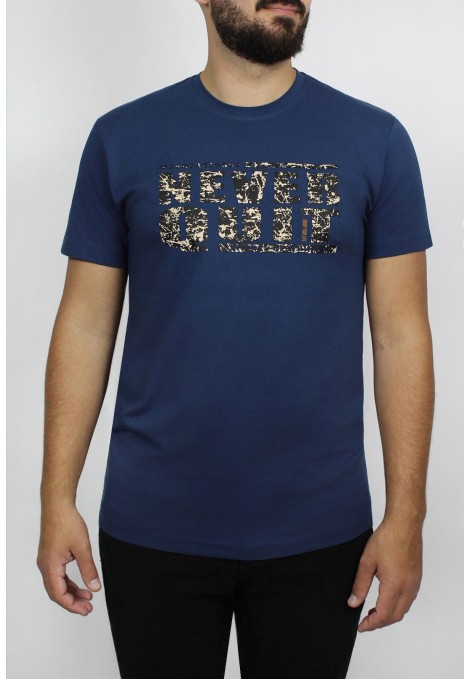 Man’s blue cotton t-shirt 