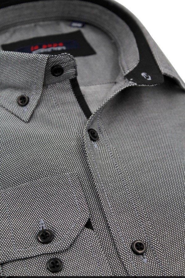 Man’s black printed shirt      
