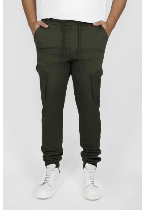 Man's haki cargo pants 