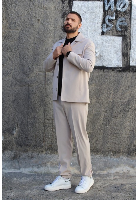 Man's ecru suit