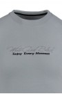 Man's light grey t-shirt