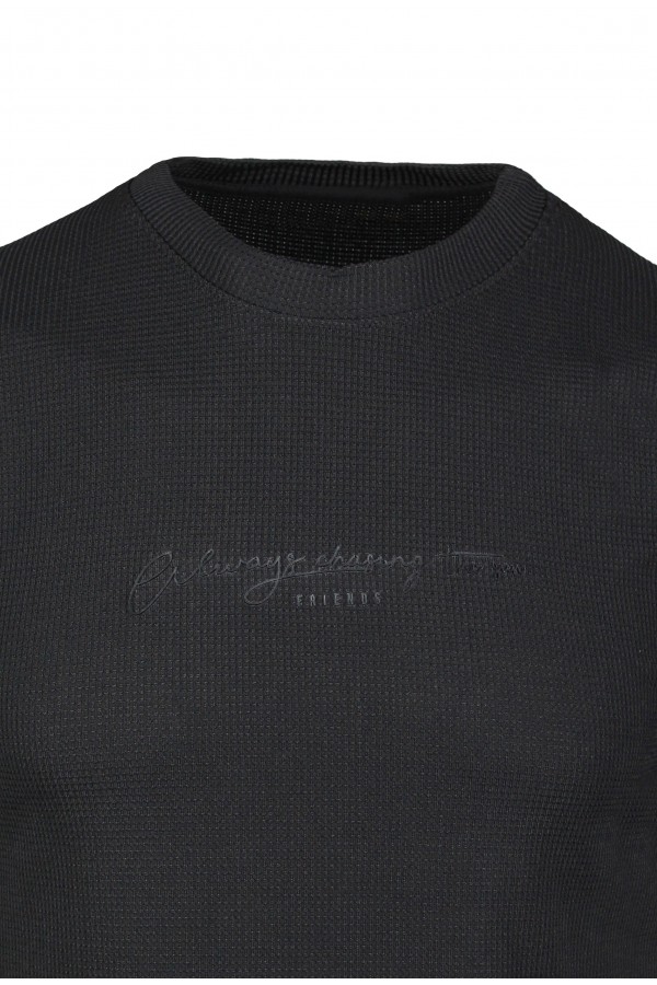 Ανδρική μαύρο μπλούζα slim fit