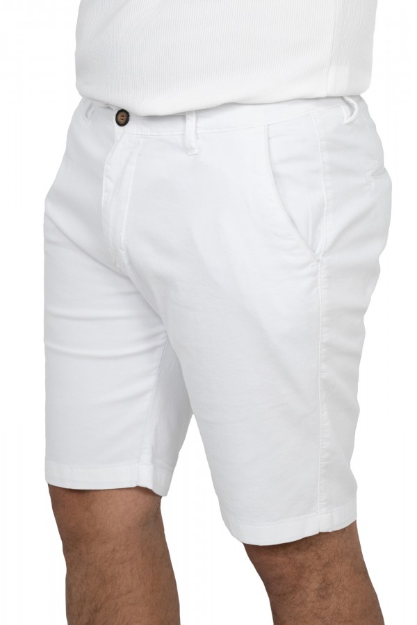 White Shorts White Shorts