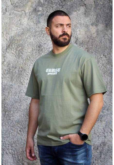 Ανδρική χακί μπλούζα oversized 