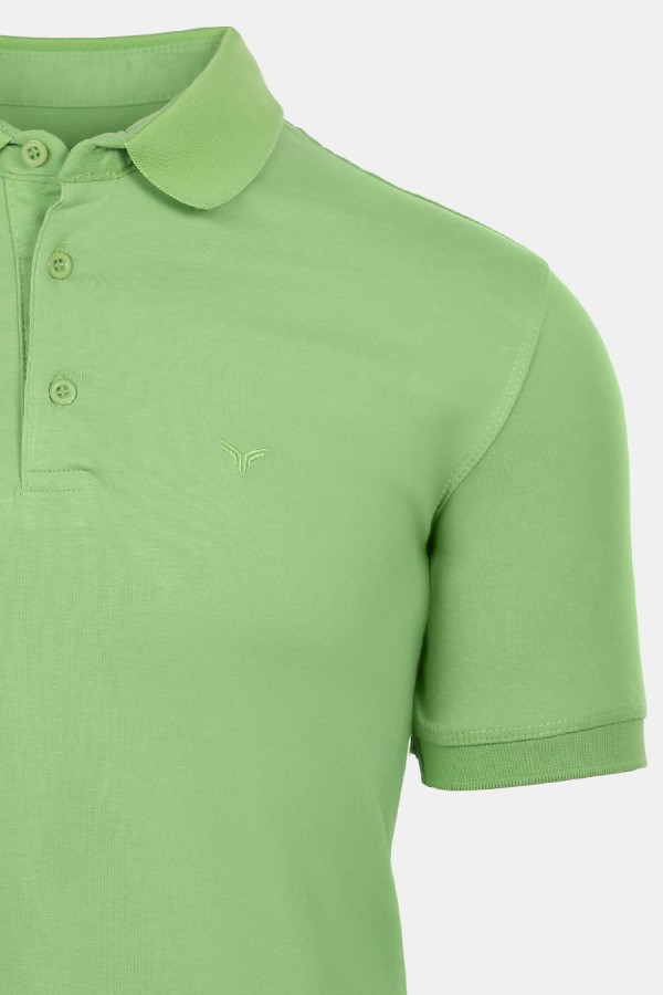Man's green polo t-shirt