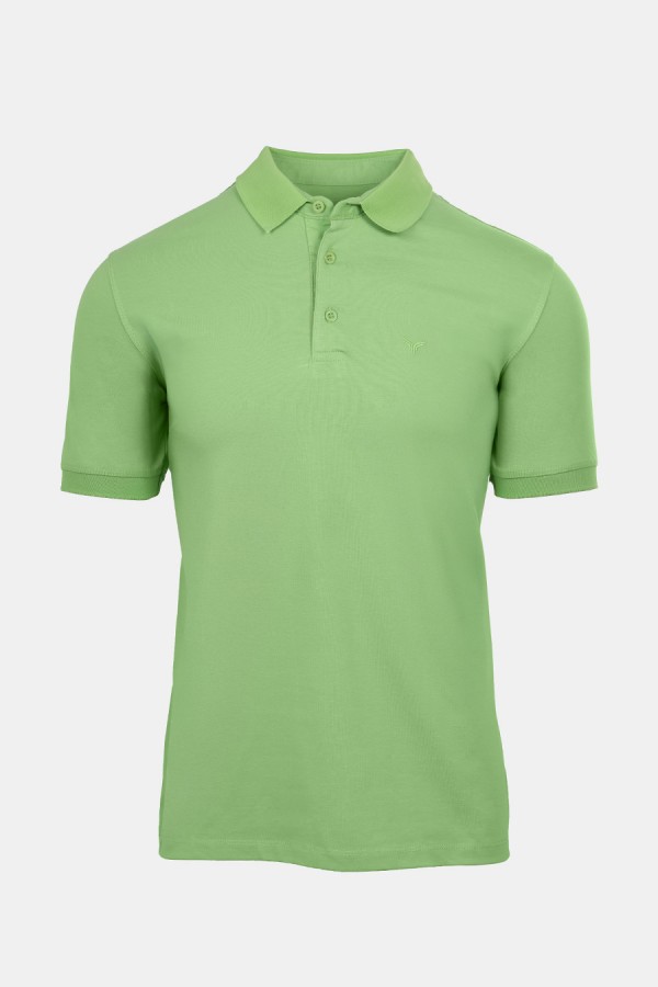 Man's green polo t-shirt Man's green polo t-shirt