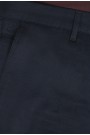 Ανδρικό σκούρο μπλε παντελόνι τύπου τσίνο slim fit 
