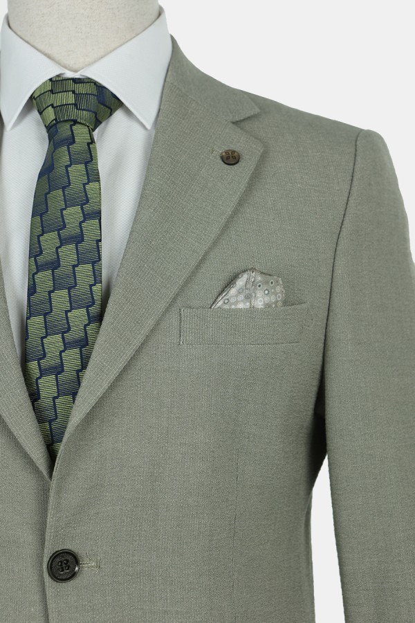 Man's veraman lightweight suit  