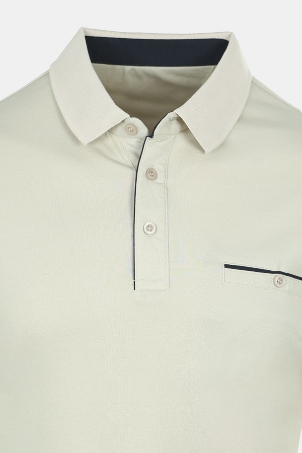 Man's beige polo t-shirt with pocket