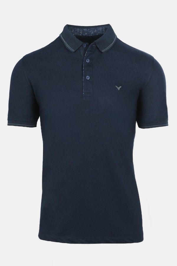 Man's dark blue polo t-shirt