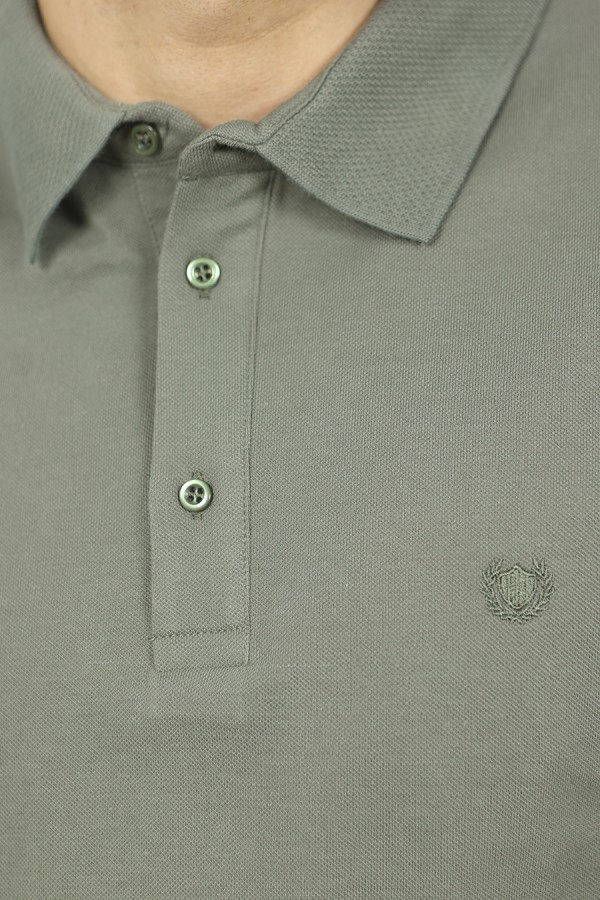Men khaki t-shirt