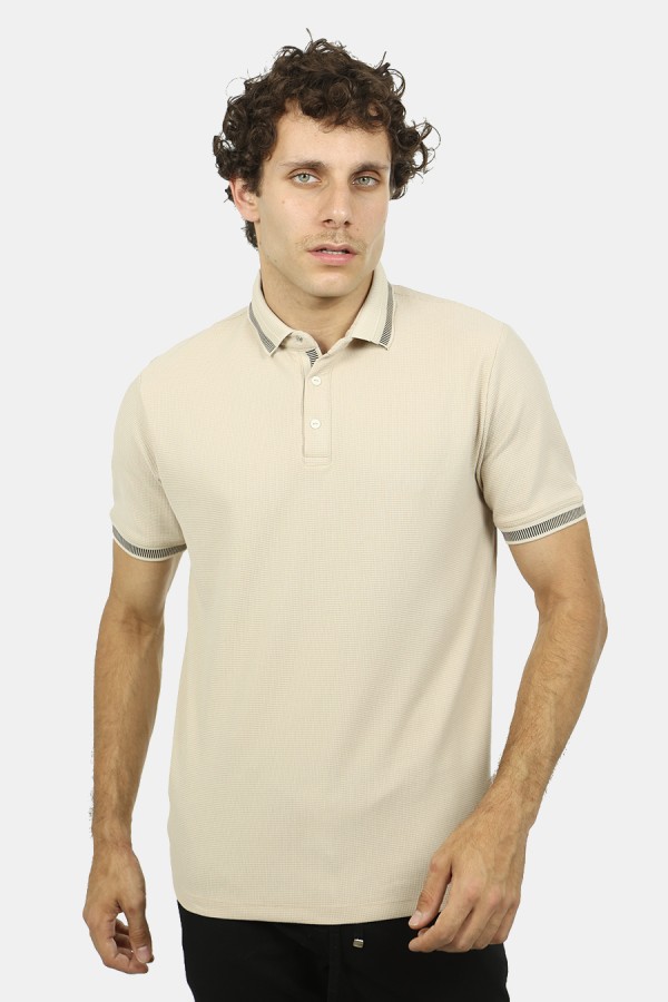 Beige T-shirt