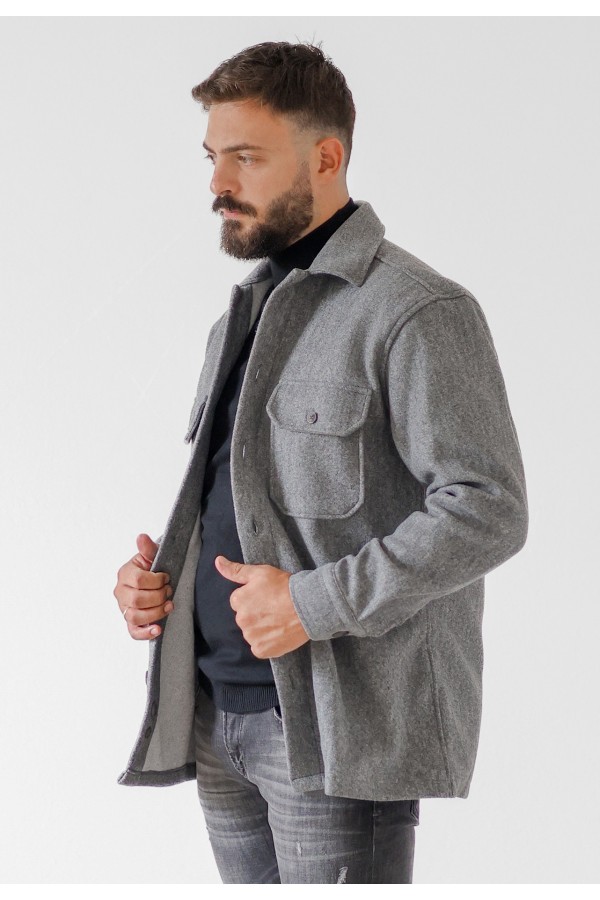 Man’s grey oveshirt