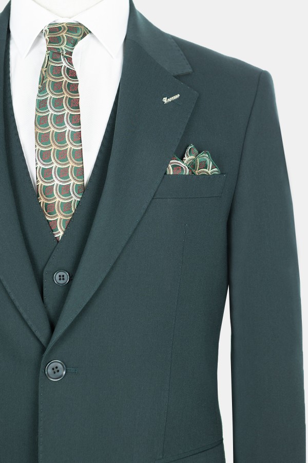 Men’s dark green suit elegant fit