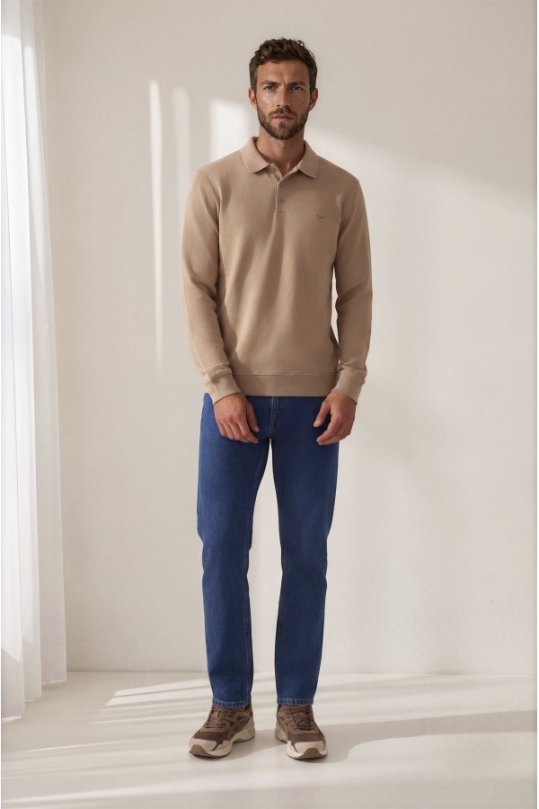 Men's camel T-shirt