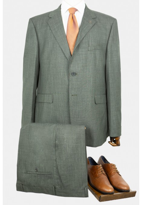 Men’s green suit with modern fit-plus size