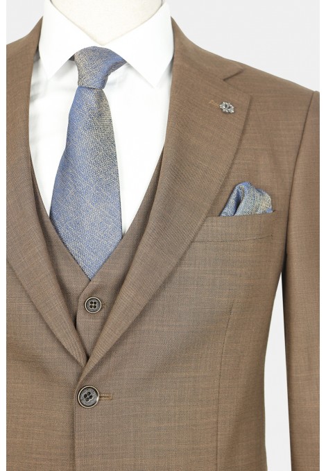 Καφέ Κοστούμι