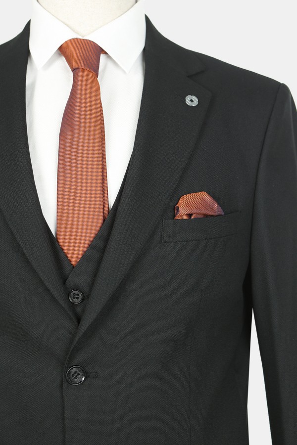 Μαύρο Κοστούμι