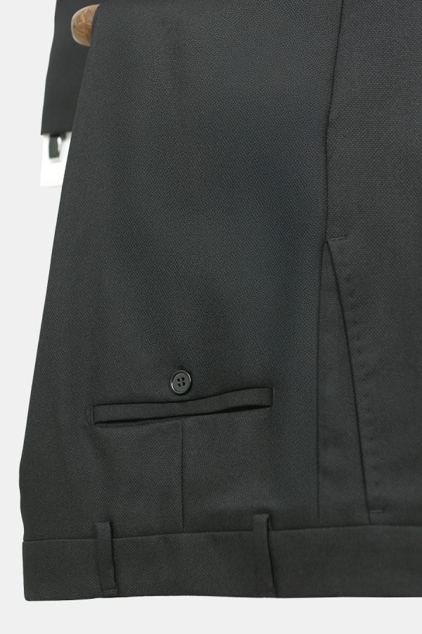 Μαύρο Κοστούμι