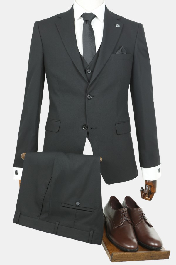 Μαύρο Κοστούμι