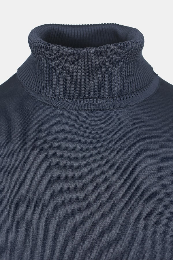 Men's Dark Blue Knitted Turtleneck
